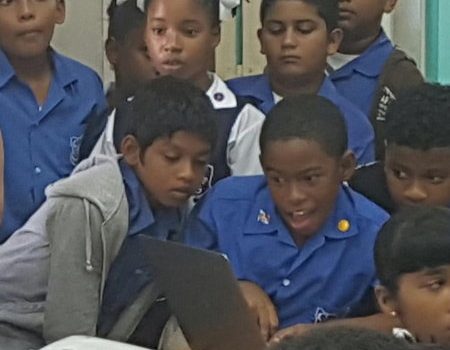 Kids sharing computer